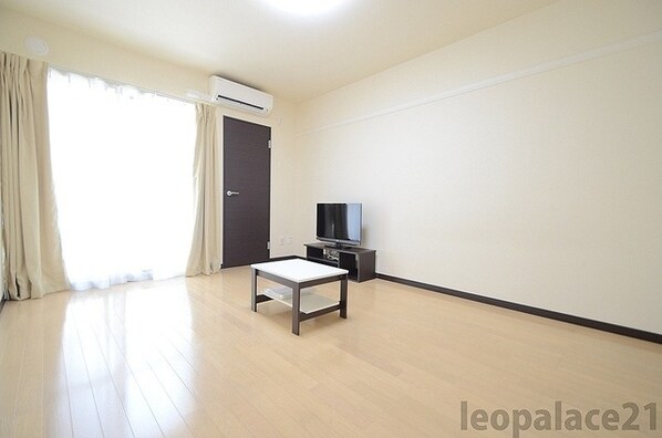 レオネクストからんの物件内観写真